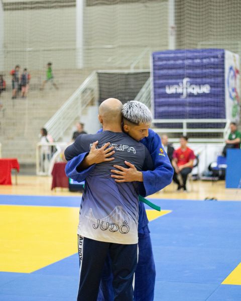 Jiu-jitsu feminino é vice-campeão do Joguinhos Abertos de SC